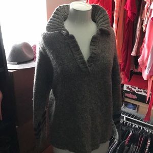 Abercrombie sweater